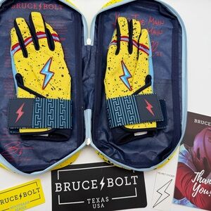 Bruce Bolt Signature Series “Lars Nootbaar” Youth Large Baseball Batting Gloves